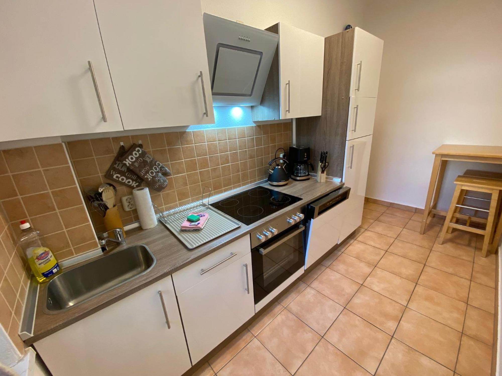 Zur Schleuse - Ferienwohnung Bis 6 Personen Mit Gem Garten Rostock Exteriér fotografie