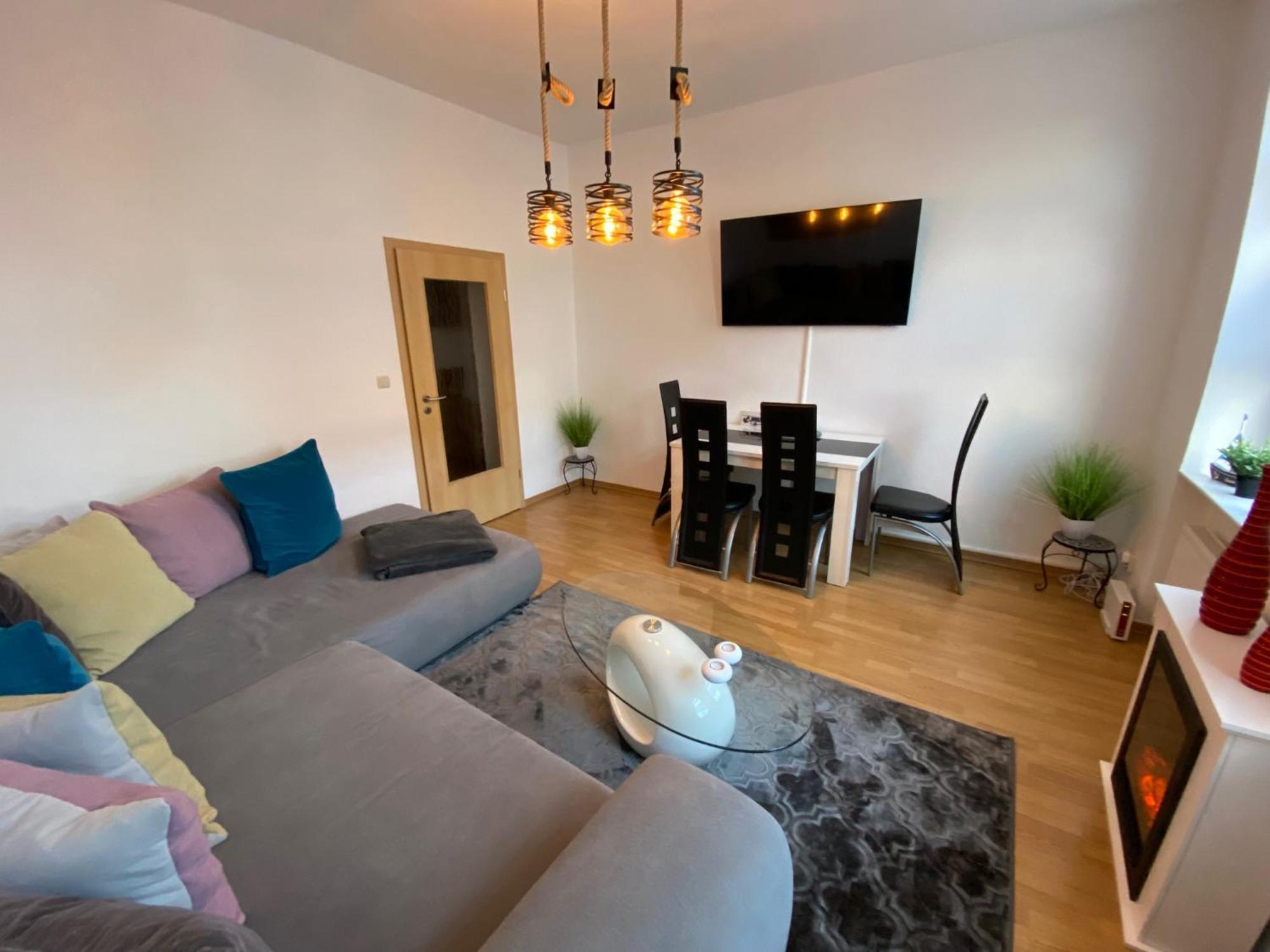 Zur Schleuse - Ferienwohnung Bis 6 Personen Mit Gem Garten Rostock Exteriér fotografie