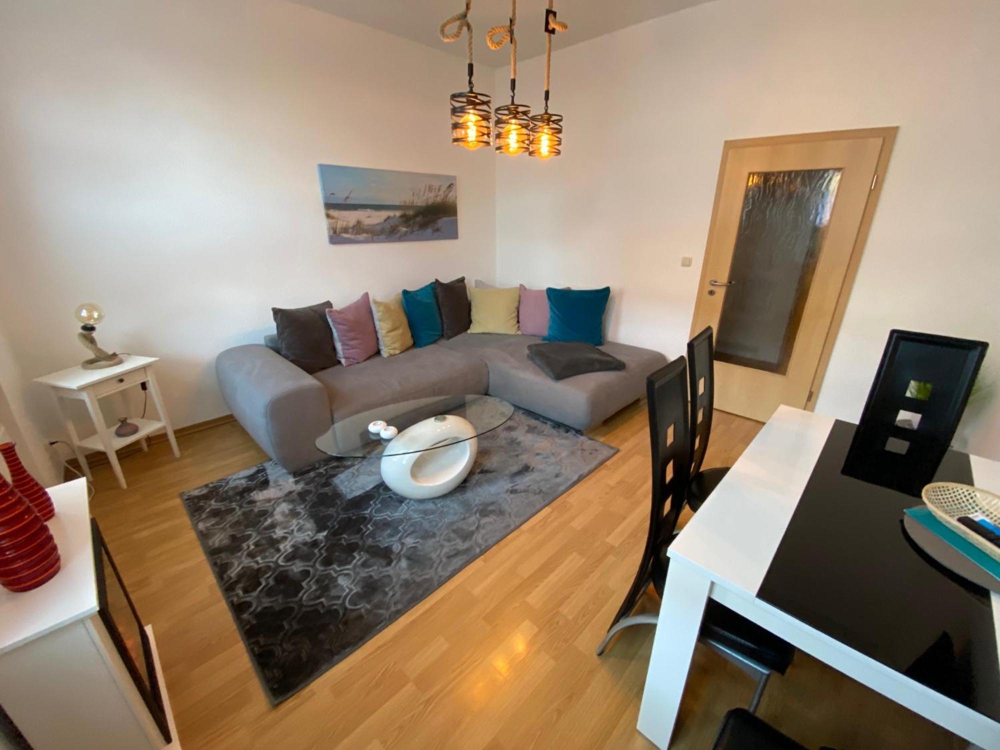 Zur Schleuse - Ferienwohnung Bis 6 Personen Mit Gem Garten Rostock Exteriér fotografie